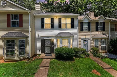 5582 Stonington Trace Parkway