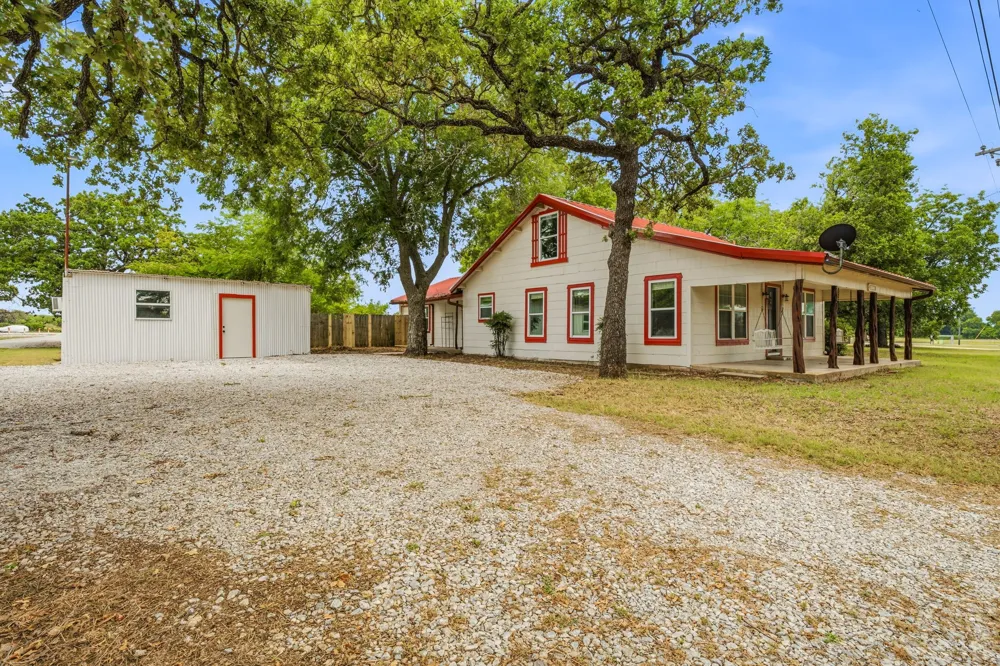 4626 State Highway 108 Stephenville, TX 76401