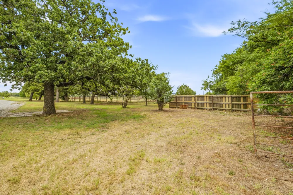 4626 State Highway 108 Stephenville, TX 76401