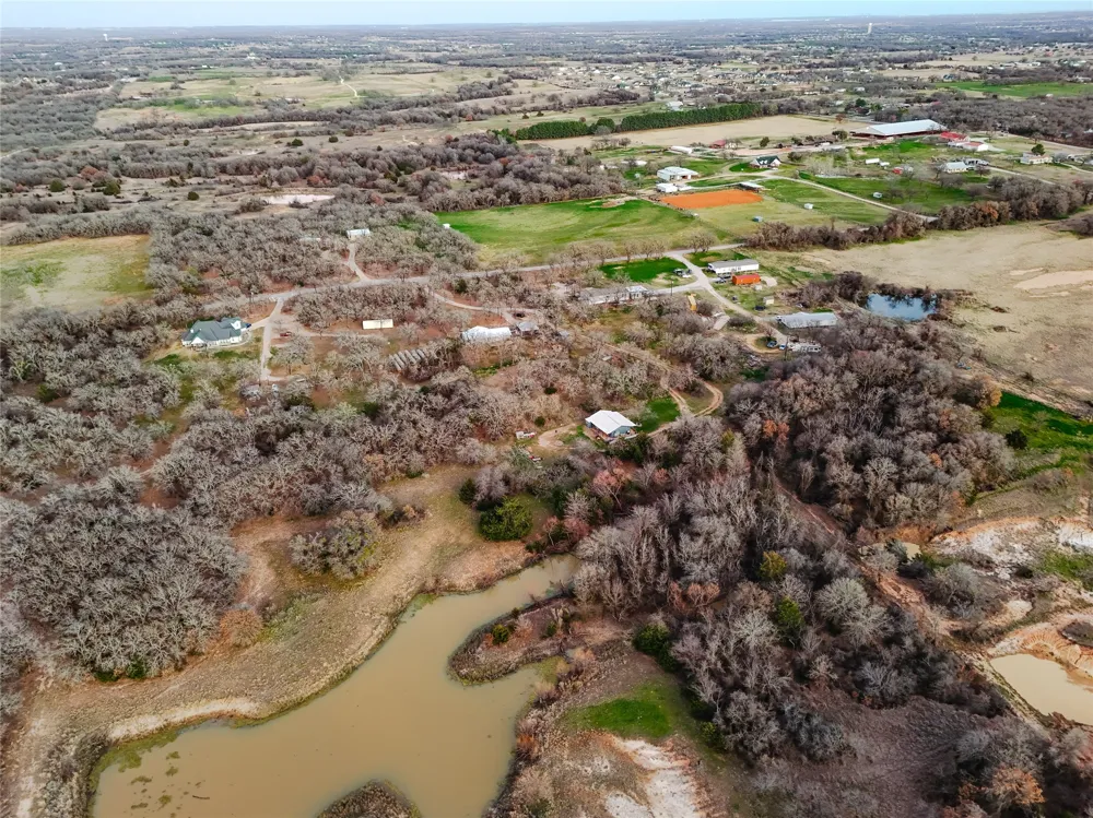 241 County Road 3689 Paradise, TX 76073