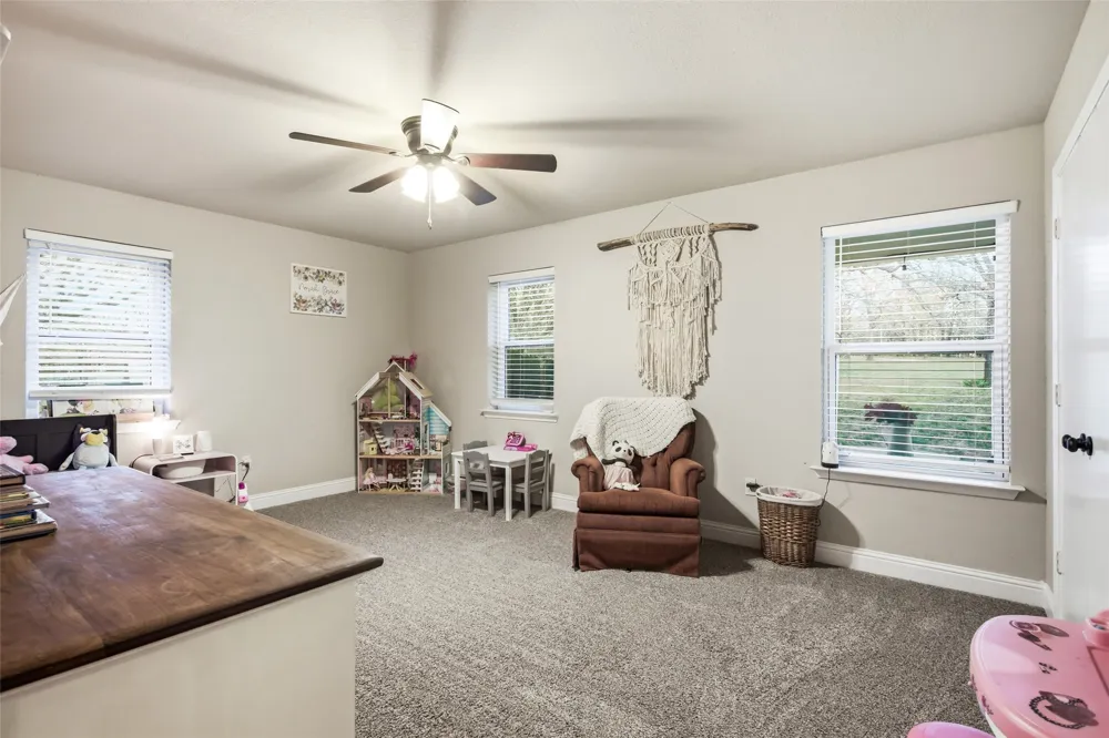 241 County Road 3689 Paradise, TX 76073
