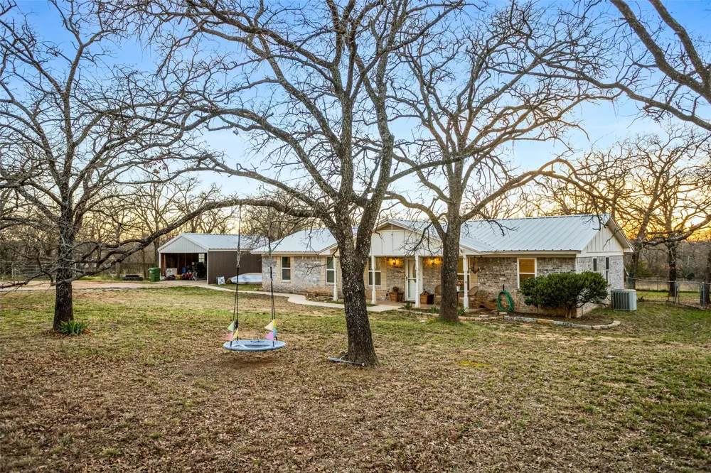 241 County Road 3689 Paradise, TX 76073