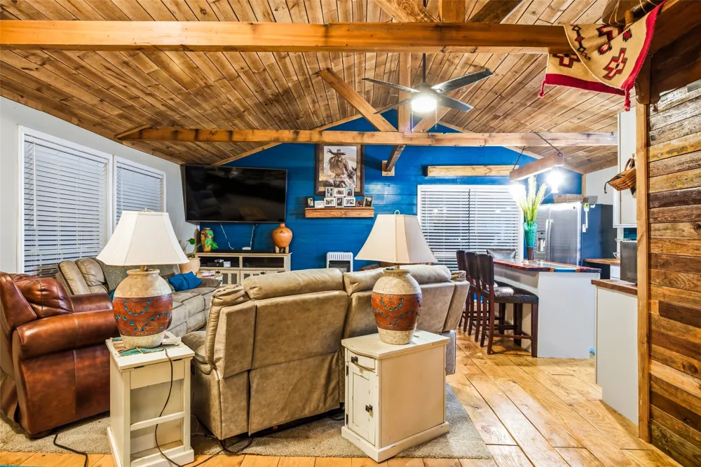 241 County Road 3689 Paradise, TX 76073