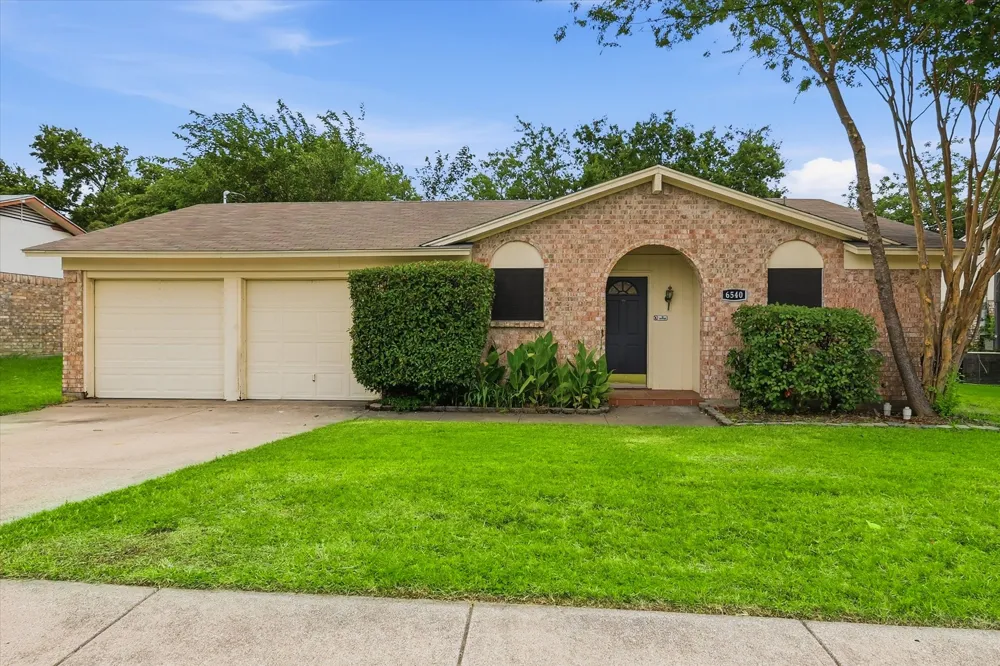 6540 Bernadine Drive Watauga, TX 76148