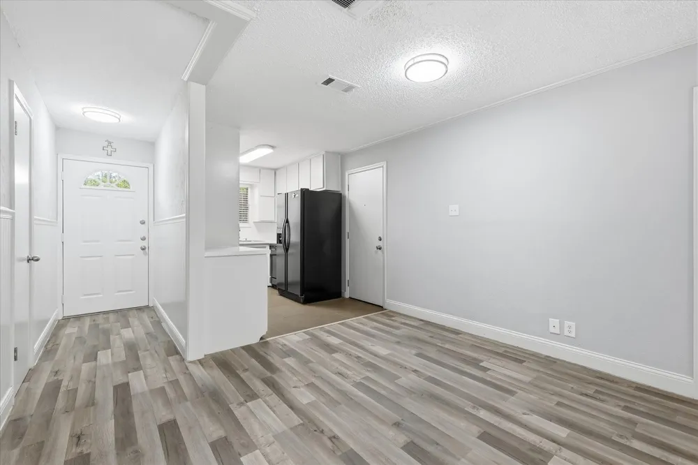 6540 Bernadine Drive Watauga, TX 76148