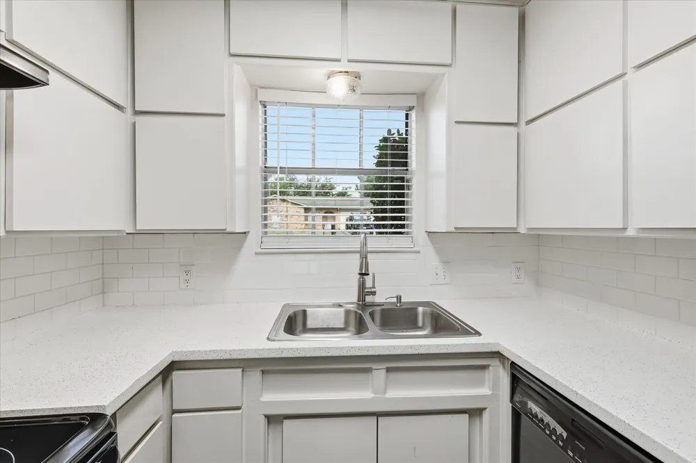 6540 Bernadine Drive Watauga, TX 76148