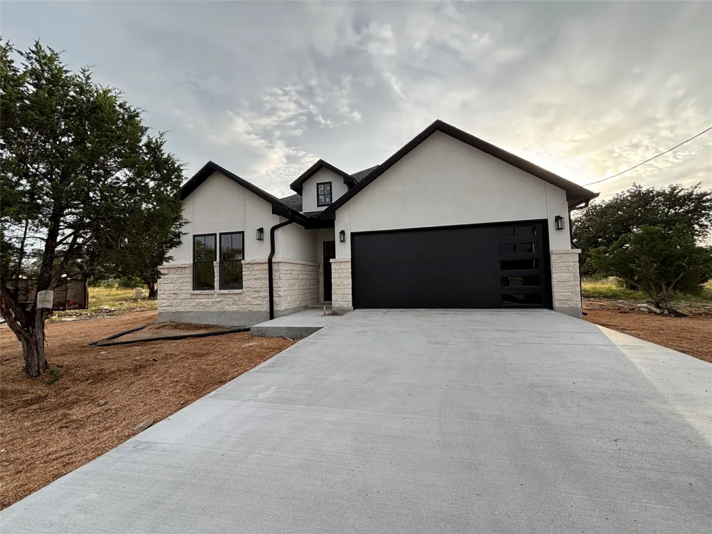 1713 Whitetail RD Horseshoe Bay, TX 78657