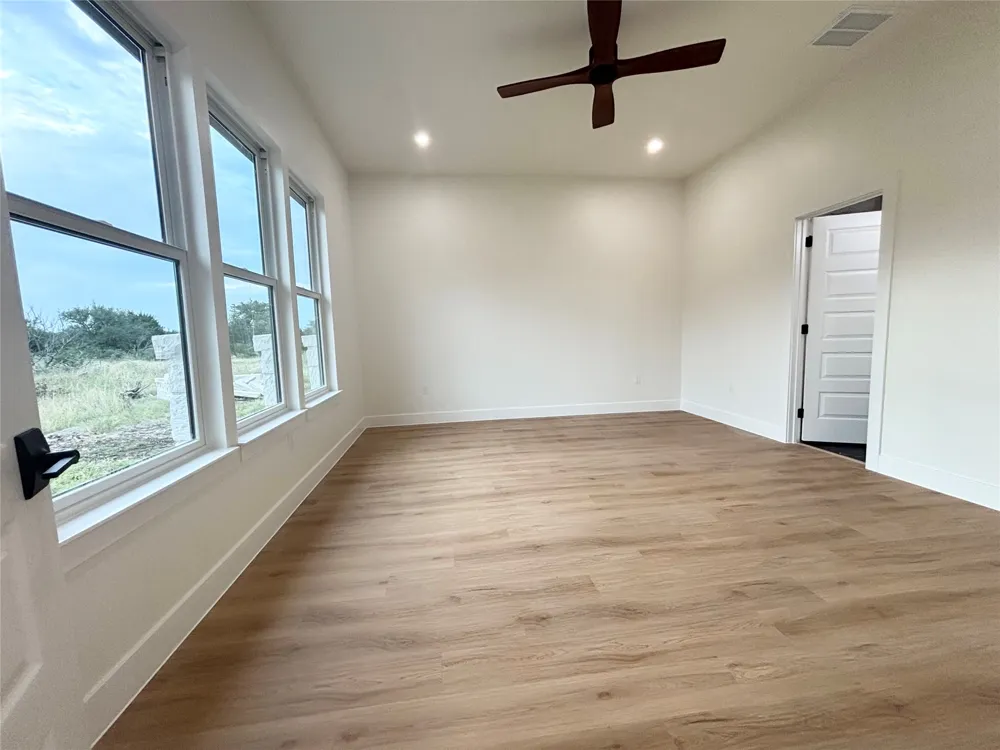 1713 Whitetail RD Horseshoe Bay, TX 78657
