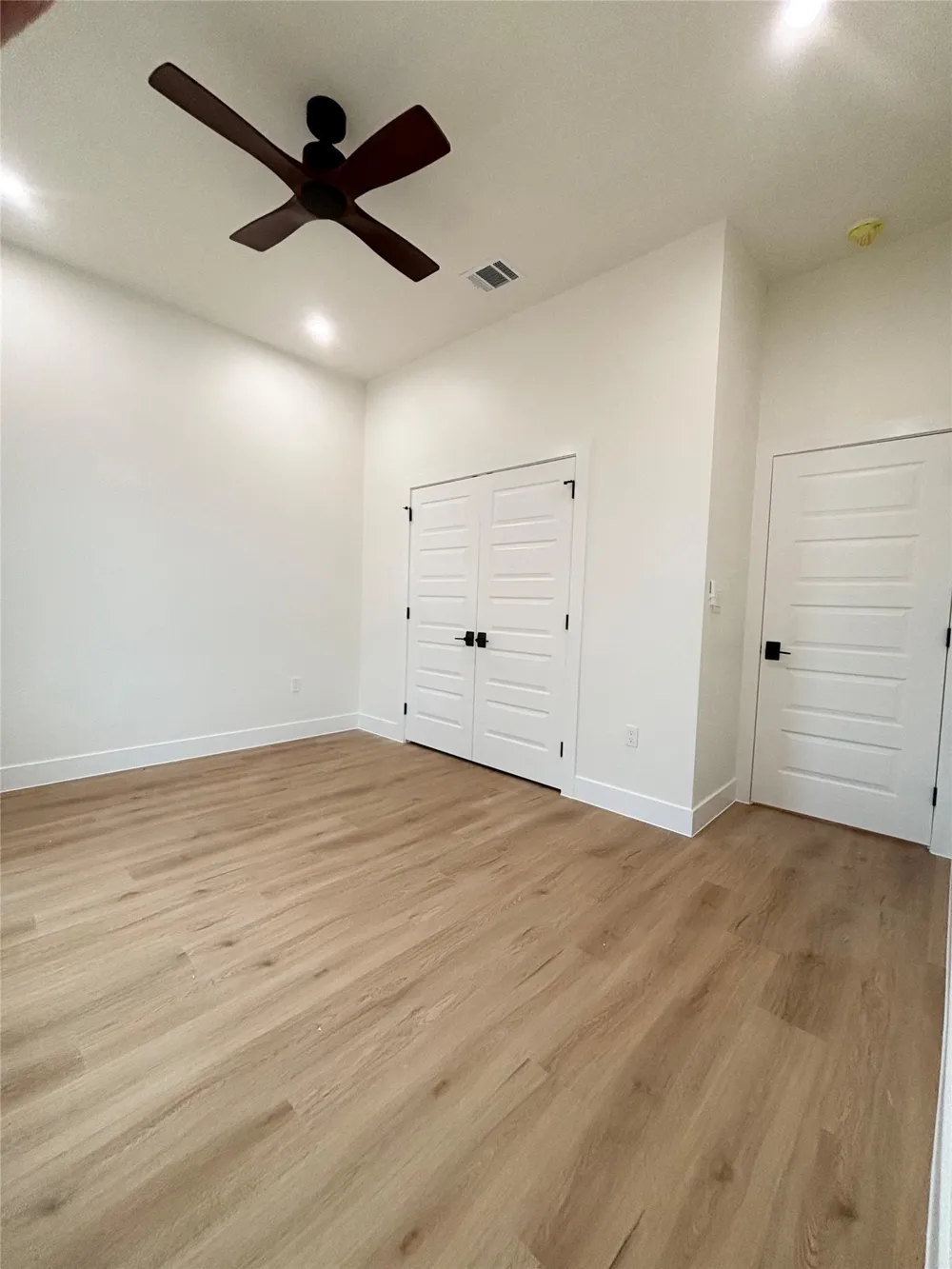 1713 Whitetail RD Horseshoe Bay, TX 78657