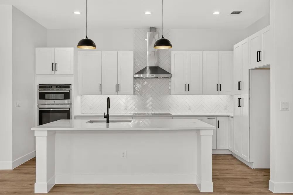1713 Whitetail RD Horseshoe Bay, TX 78657