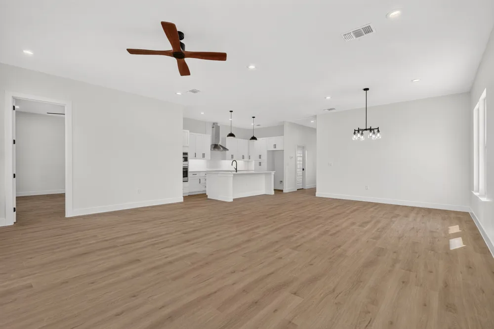 1713 Whitetail RD Horseshoe Bay, TX 78657
