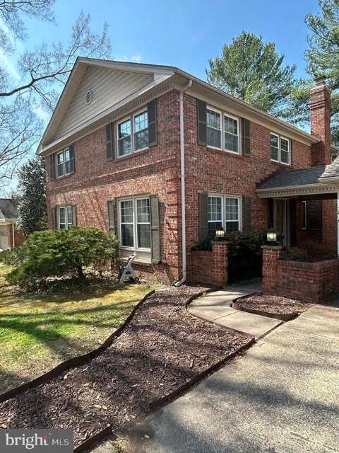 3816 RIDGELEA DRIVE