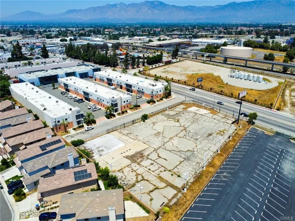 12432 Valley Boulevard El Monte, CA 91732