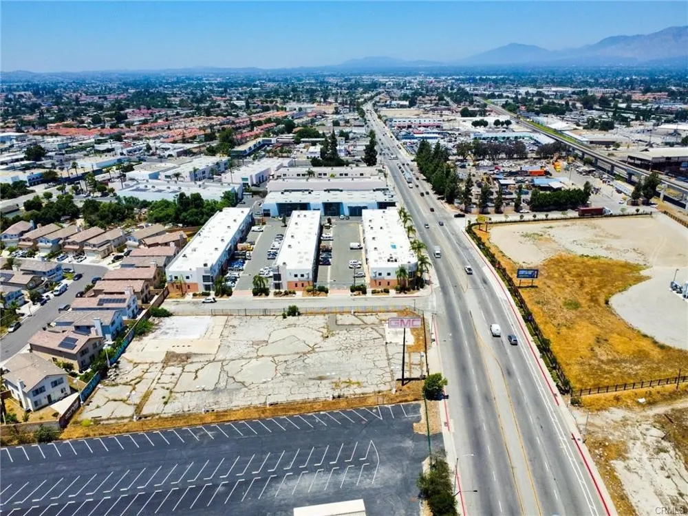 12432 Valley Boulevard El Monte, CA 91732