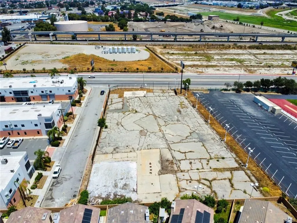 12432 Valley Boulevard El Monte, CA 91732