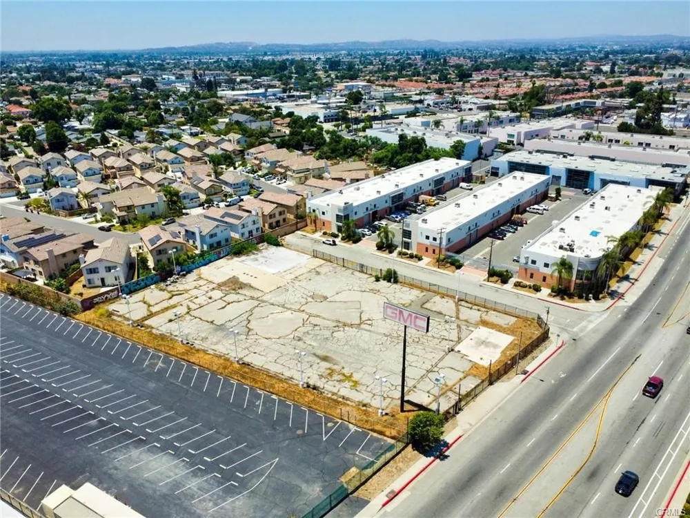 12432 Valley Boulevard El Monte, CA 91732