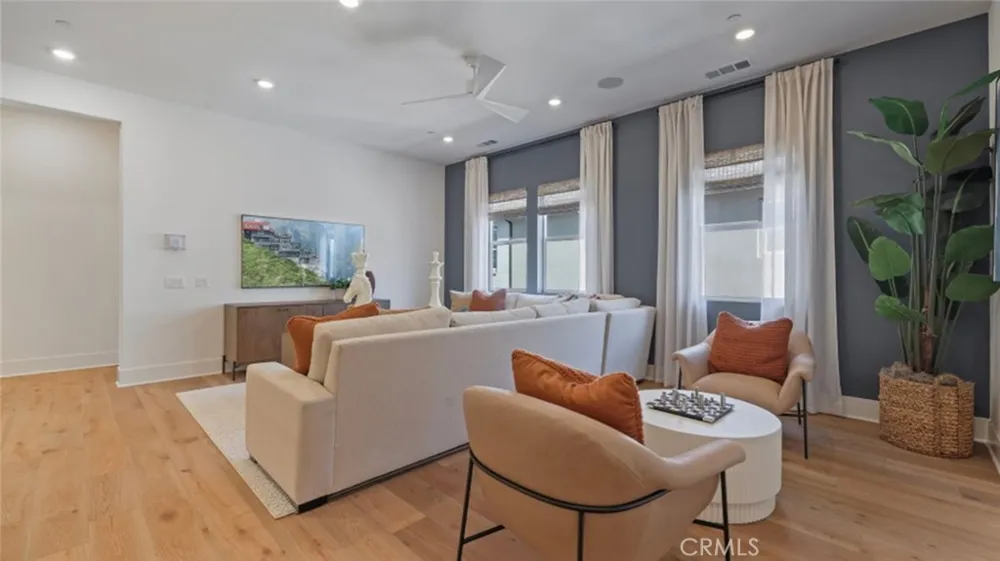 21441 Cloud Ridge Yorba Linda, CA 92887
