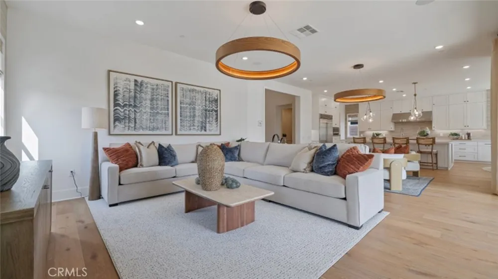 21441 Cloud Ridge Yorba Linda, CA 92887