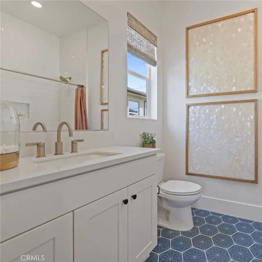 21441 Cloud Ridge Yorba Linda, CA 92887