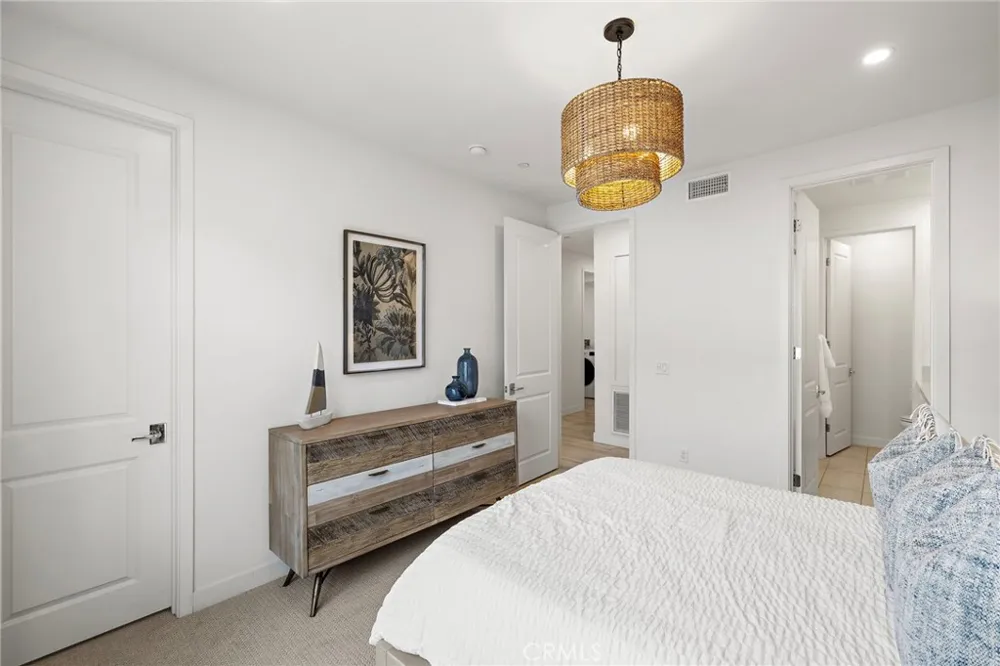 2046 Doheny Way Dana Point, CA 92629