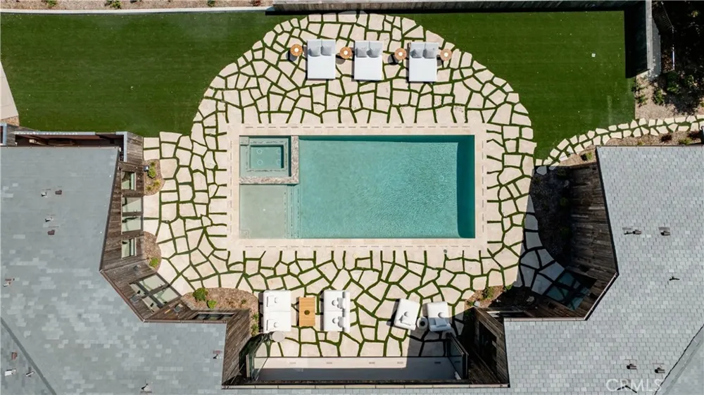 3121 Old Topanga Canyon Calabasas, CA 90290