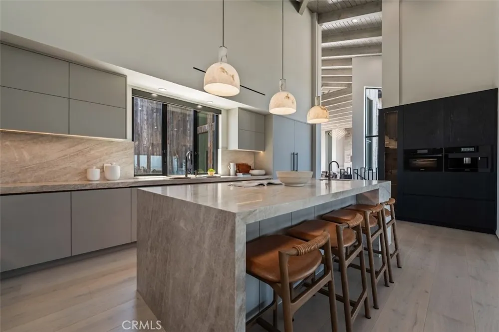 3121 Old Topanga Canyon Calabasas, CA 90290