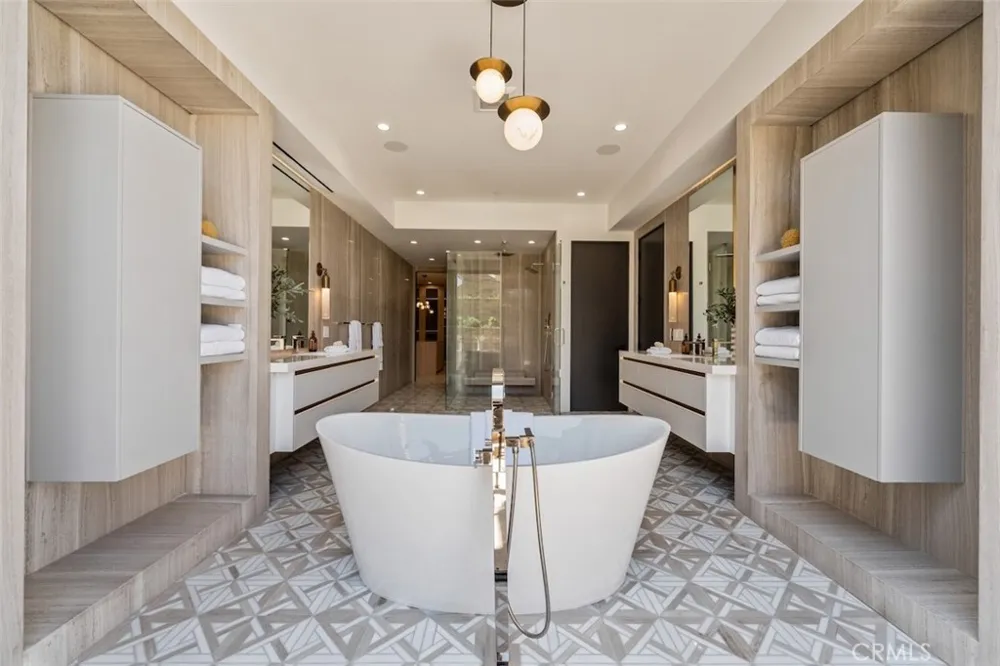 3121 Old Topanga Canyon Calabasas, CA 90290