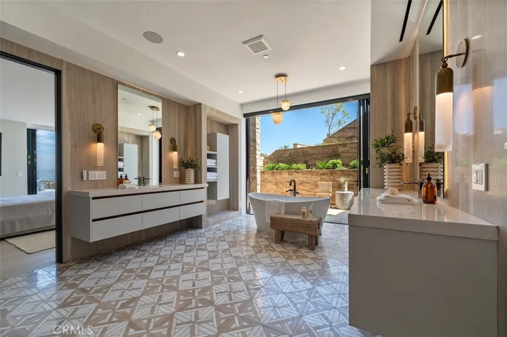 3121 Old Topanga Canyon Calabasas, CA 90290