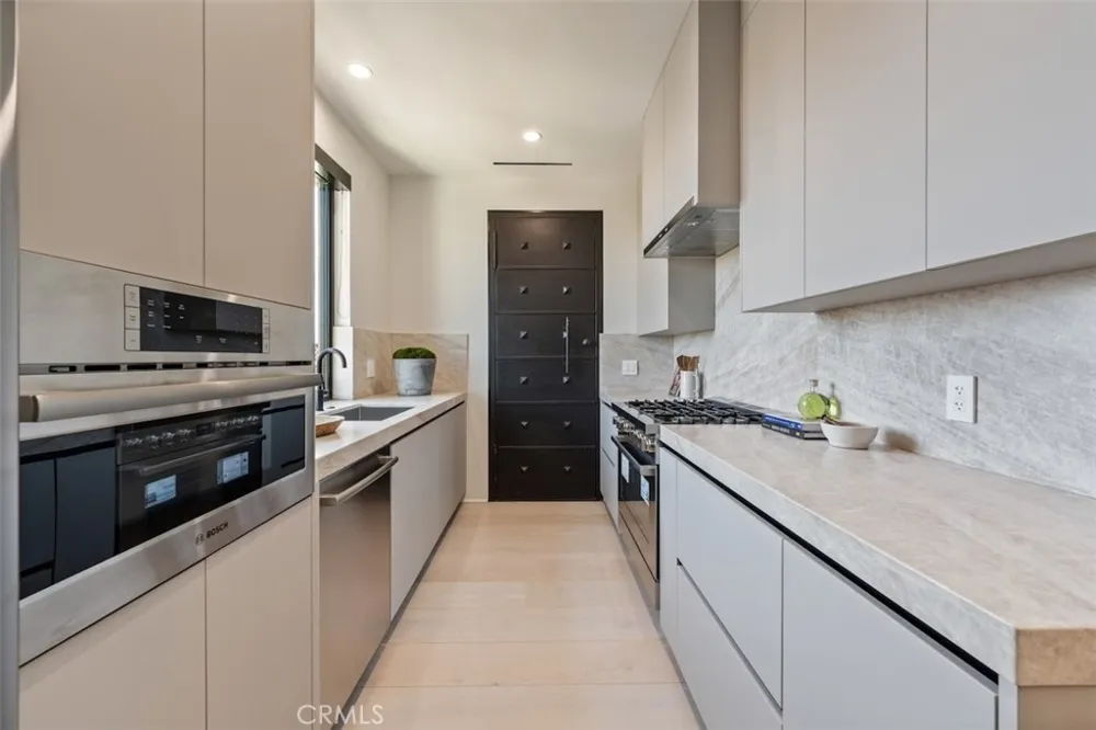 3121 Old Topanga Canyon Calabasas, CA 90290