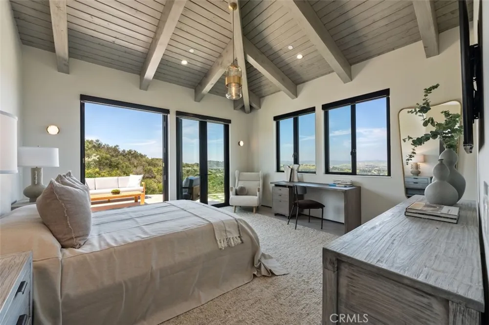3121 Old Topanga Canyon Calabasas, CA 90290
