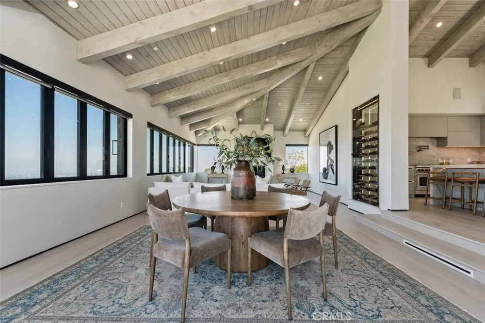 3121 Old Topanga Canyon Calabasas, CA 90290