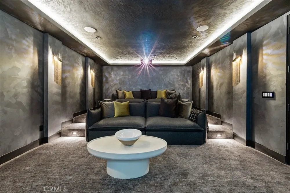 3121 Old Topanga Canyon Calabasas, CA 90290