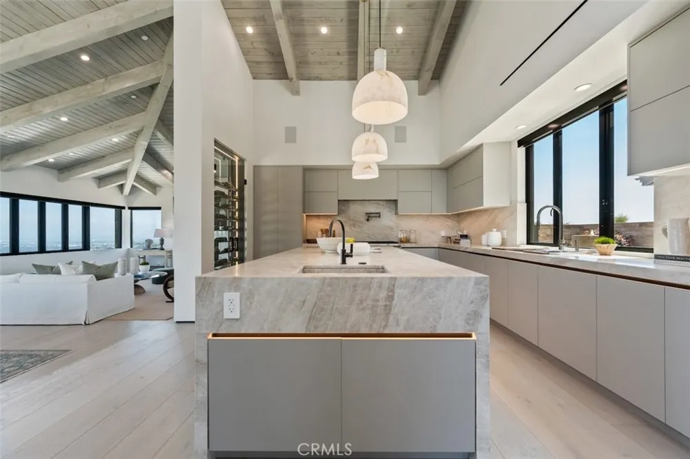 3121 Old Topanga Canyon Calabasas, CA 90290