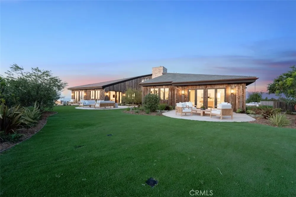 3121 Old Topanga Canyon Calabasas, CA 90290