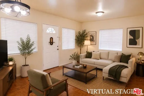 642 La Jolla Avenue #1/2