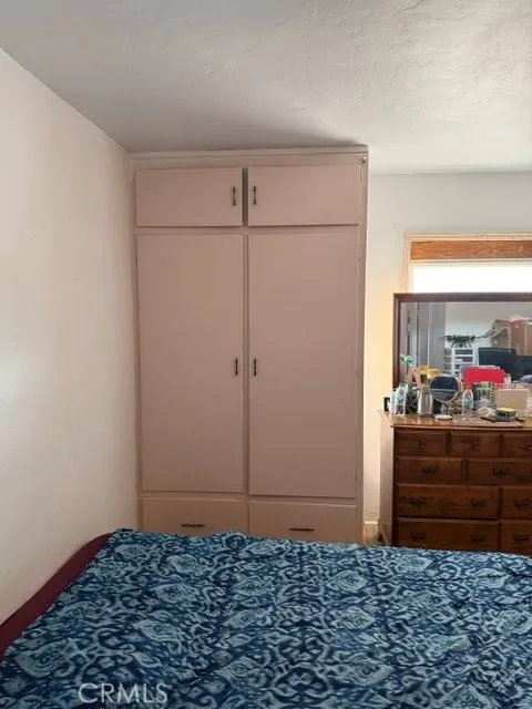 313 Desnok Needles, CA 92363