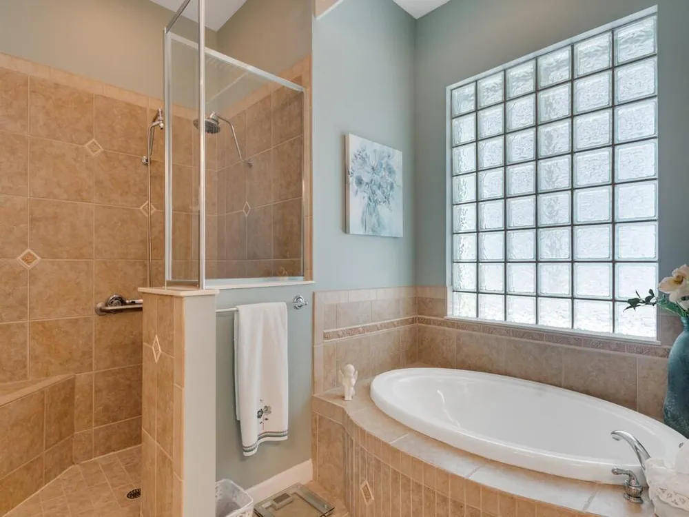 6566 35th Place Vero Beach, FL 32966
