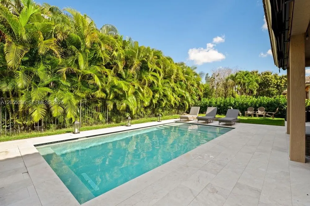 3846 W Gardenia Ave Weston, FL 33332