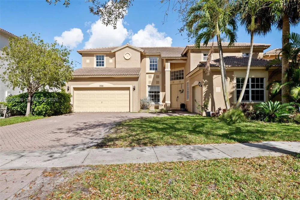 3846 W Gardenia Ave Weston, FL 33332