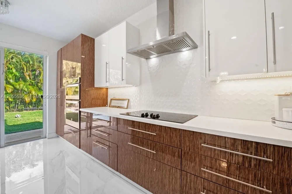 3846 W Gardenia Ave Weston, FL 33332