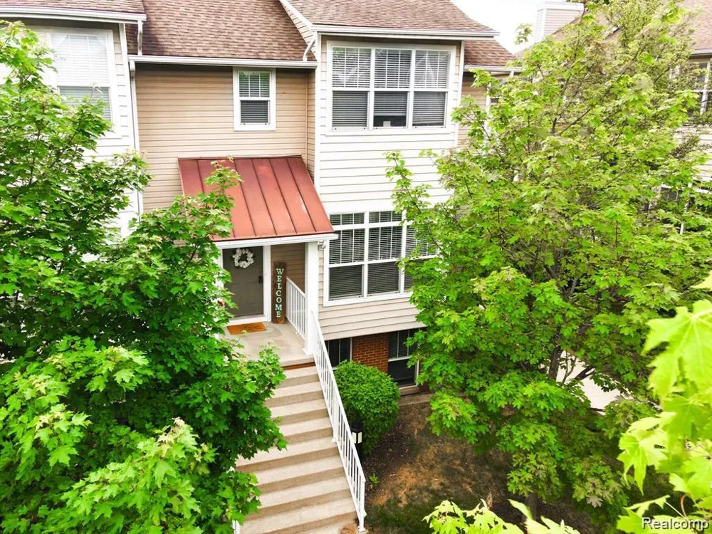 45630 Altz Street Utica City, MI 48315