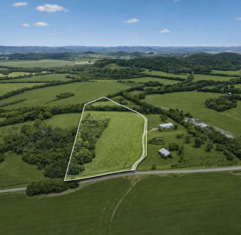 1914 Thompsons Station Rd W Thompsons Station, TN 37179