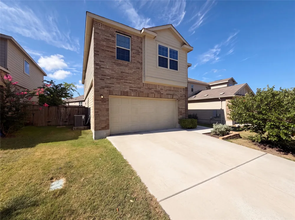 276 Circle Way #26E Jarrell, TX 76537
