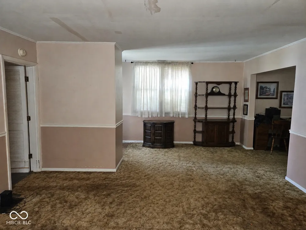 1311 S J STREET S Elwood, IN 46036