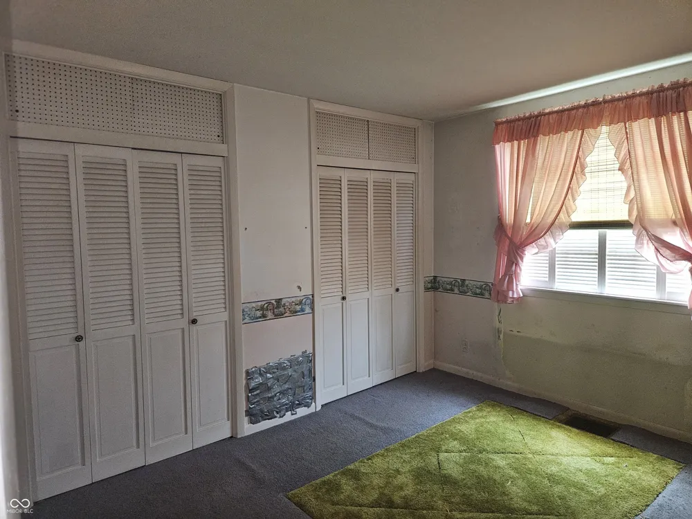 1311 S J STREET S Elwood, IN 46036