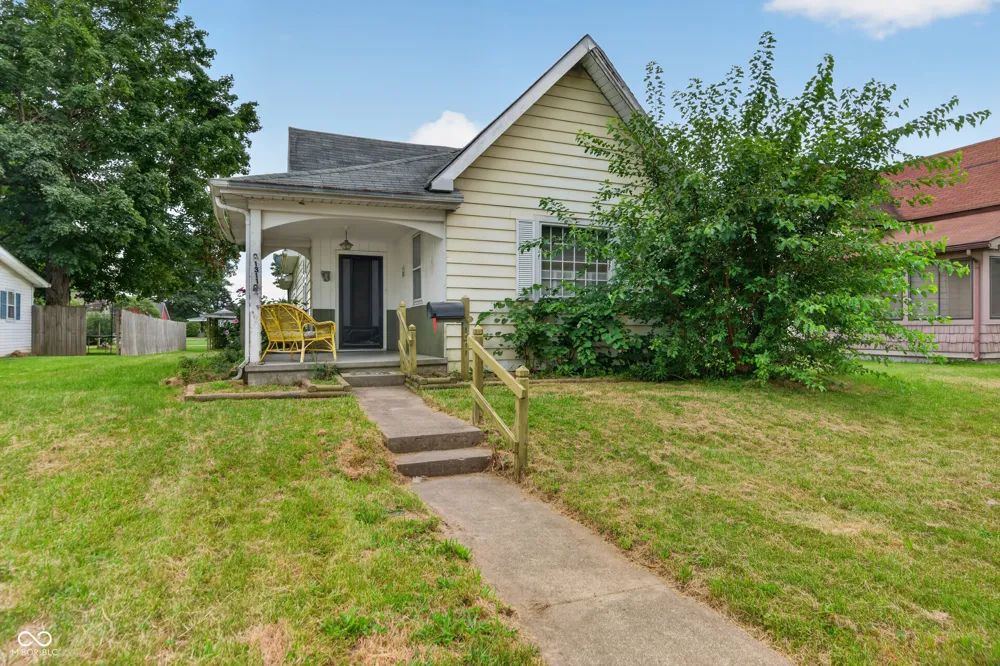 1311 S J STREET S Elwood, IN 46036