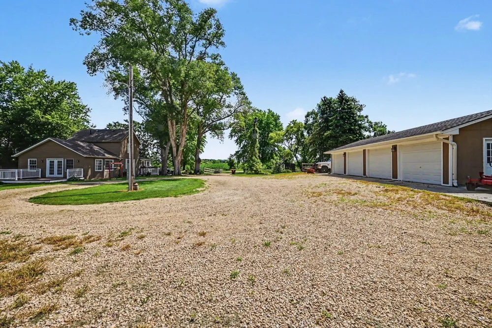 26850 Aberdeen Avenue New Prague, MN 56071
