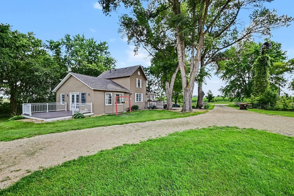 26850 Aberdeen Avenue New Prague, MN 56071
