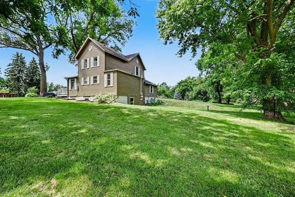 26850 Aberdeen Avenue New Prague, MN 56071