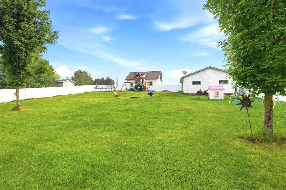 825 1st Avenue Cumberland, WI 54829
